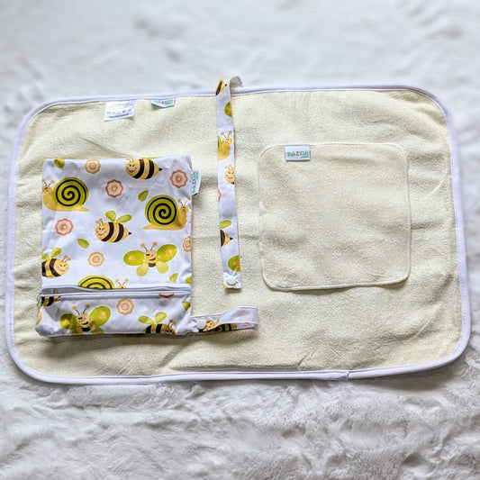 Buzzy Bee - Premium Nappy Change Mat Set