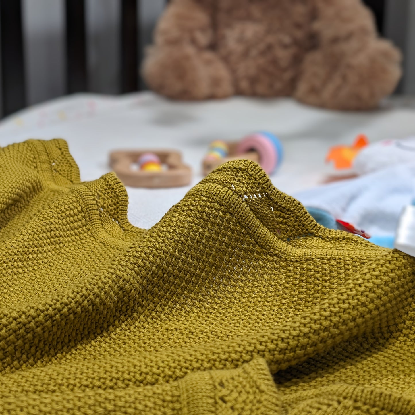 Mustard – Knitted Blanket – 100% Organic Cotton