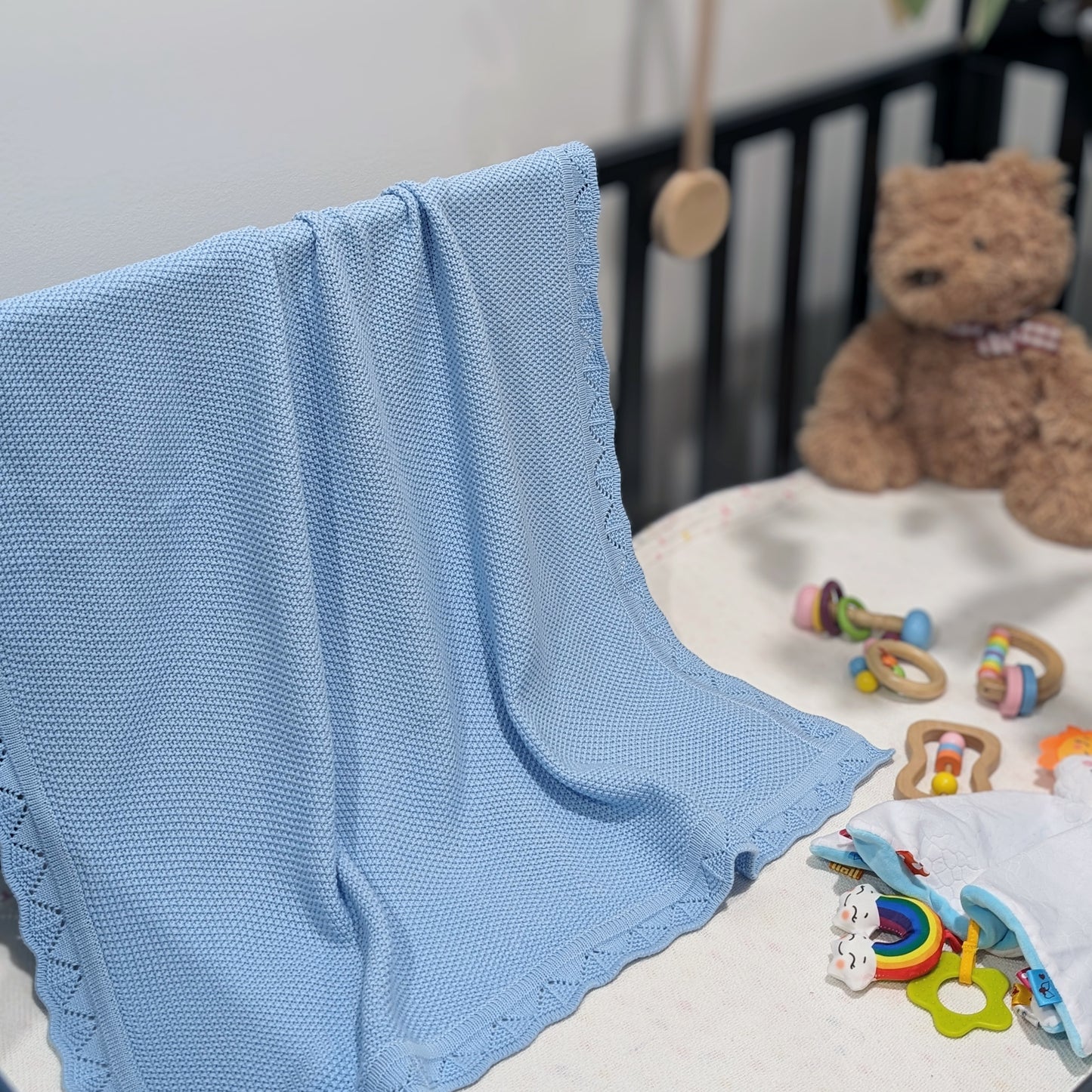 Blue – Knitted Blanket – 100% Organic Cotton