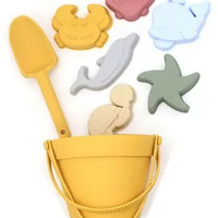 Beach and Sand Bucket and Mould Set Toys – Silicon – 8 Pieces