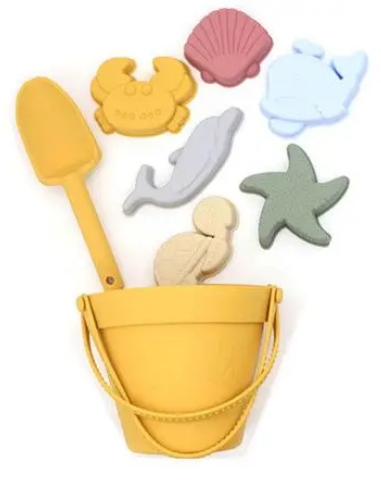 Beach and Sand Bucket and Mould Set Toys – Silicon – 8 Pieces